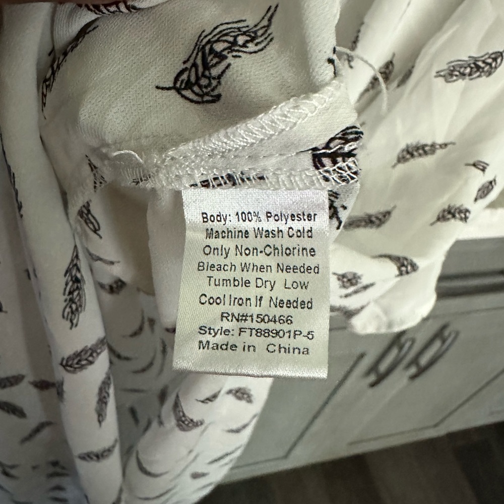 Blouse - Picture 5 of 6